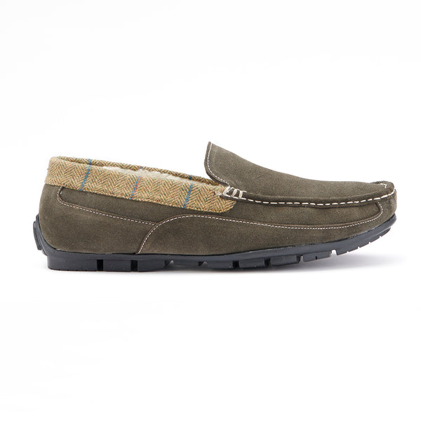 Desmond suede hot sale moccasin slipper